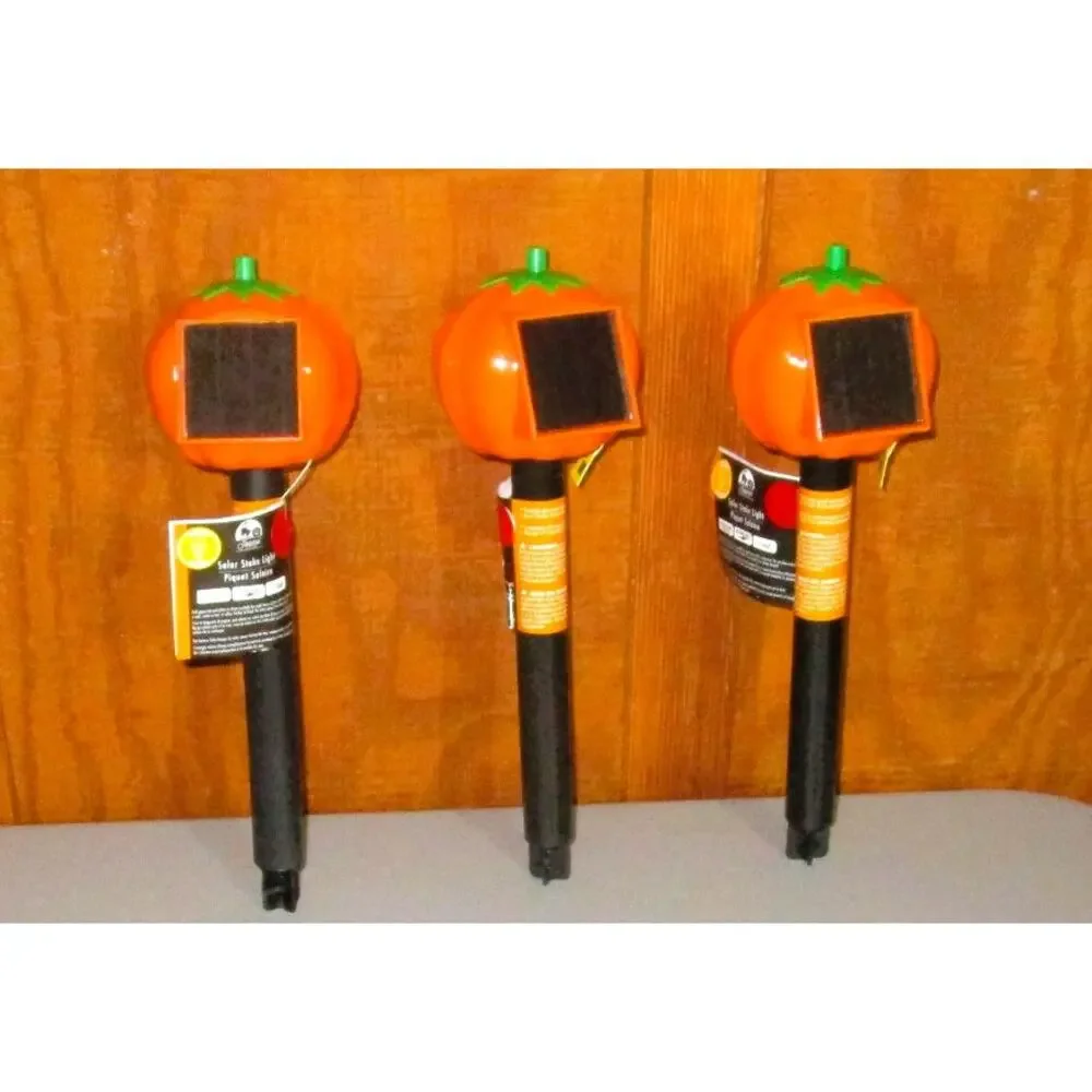 Solar Pumpkin Stake Lights Outdoor Halloween Pathway Decor LED Garden Lights